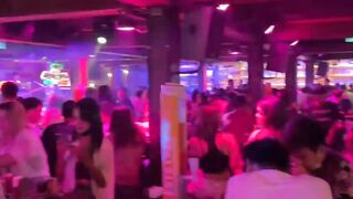 Ао Нанг есть ли ночная жизнь и развлечения в Ao Nang или сюда едут только за морем и тишиной