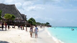 Пляж Nungwi Zanzibar от рассвета до заката и как проходит день у моря с лодками рыбаков