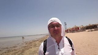 Шарм Эль Шейх Nabq, пляж отеля Amwaj обзор входа в море и логово мурены возле рифа