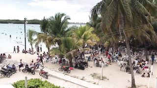 Boca Chica любимый пляж доминиканцев и почему местные так любят проводить здесь выходные у моря