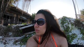 Пляжи юга Занзибара: Jambiani Paje и ресторан The Rock поблизости от Belvedere Resort