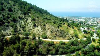 Алсанджак пригород Кирении Северный Кипр спокойная жизнь у моря и инфраструктура для переезда