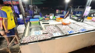 Прогулка по пляжу Nai Yang Beach Phuket рестораны парк рынок отели массаж и есть ли тут рыбалка