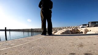 Морская рыбалка в Taqa Salalah Oman fishing у волнореза breakwater и первые трофеи в Аравийском море