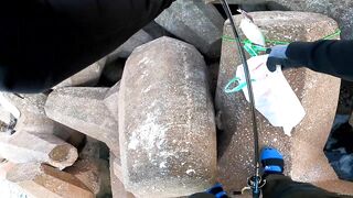 Морская рыбалка в Taqa Salalah Oman fishing у волнореза breakwater и первые трофеи в Аравийском море