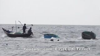 Лодка local fishermen, Mui Ne Phan Thiet Vietnam утро в порту и выход в море