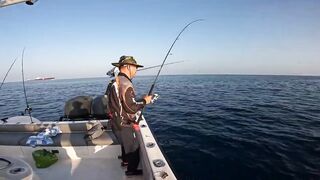 Морская рыбалка в Fujairah чартер SOOLYMAN день в Оманском заливе на мощном катере