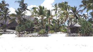 Пляжи Занзибара Michamvi подробный обзор пляжа отелей и как отливы меняют картинку моря