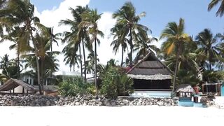 Пляжи Занзибара Michamvi подробный обзор пляжа отелей и как отливы меняют картинку моря