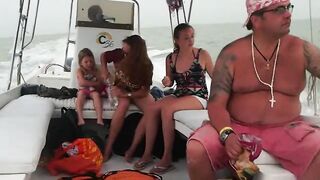 Isla Holbox дорога к острову Птиц лодка мангровые берега и захочется ли тут устроить рыбалку