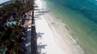 Пляжи Занзибара Uroa худший пляж обзор региона отелей рынка и расписания приливов