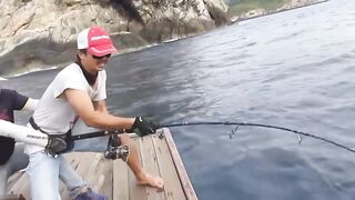 Fishing Bigfish Cu Lao Cham Island Da Nang Viet Nam день морской рыбалки с крупной рыбой у острова