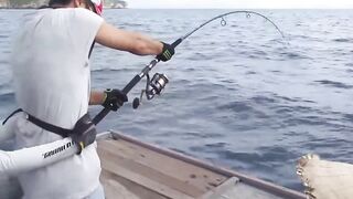Fishing Bigfish Cu Lao Cham Island Da Nang Viet Nam день морской рыбалки с крупной рыбой у острова