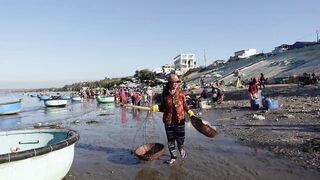 Mui Ne Fishing Village - рыбацкая деревня Phan Thiet во Вьетнаме на рассвете