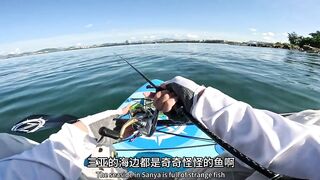 На берегу Sanya поймал рыбу фугу первая осторожная рыбалка на море и много эмоций от необычного улова