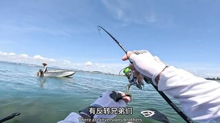 На берегу Sanya поймал рыбу фугу первая осторожная рыбалка на море и много эмоций от необычного улова