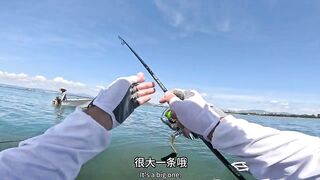 На берегу Sanya поймал рыбу фугу первая осторожная рыбалка на море и много эмоций от необычного улова