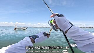 На берегу Sanya поймал рыбу фугу первая осторожная рыбалка на море и много эмоций от необычного улова