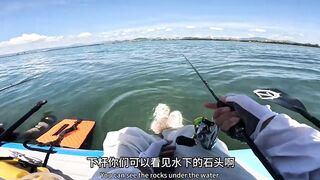 На берегу Sanya поймал рыбу фугу первая осторожная рыбалка на море и много эмоций от необычного улова