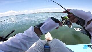 На берегу Sanya поймал рыбу фугу первая осторожная рыбалка на море и много эмоций от необычного улова