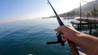 Beldibi Antalya неспешная рыбалка с берега формат POV и расслабляющий шум Средиземного моря