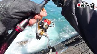 三仙黑礁坪: глубокие бровки и мощное течение как лёгкой снастью вытащить гигантов сезона 黒毛