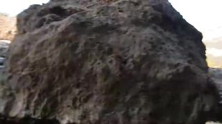 Река Göynük почти пересохла летний отдых в горах рядом с Кемером и прогулка по каменному руслу