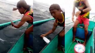 Рыбалка на Боракае короткий выход в море с пляжа тропического острова за первой поклёвкой дня