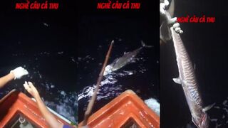 Промысел скумбрии на Phu Quoc морская работа в открытом море для местных рыбаков