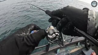 10.2 кг GT против маленькой Shimano Stella C3000 морская рыбалка в Таиланде на ультралайт снасть