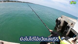 Рыбалка с пирса Hua Hin есть поклевки рыба клюет и морская прогулка удалась