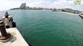 Рыбалка с пирса Hua Hin есть поклевки рыба клюет и морская прогулка удалась