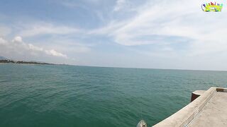 Рыбалка с пирса Hua Hin есть поклевки рыба клюет и морская прогулка удалась