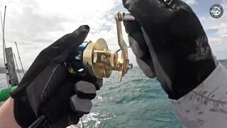 Giant trevally mayhem бесконечные поклевки на джиги и попперы во время морской рыбалки в Таиланде