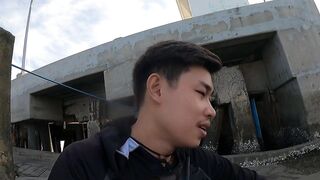 Ночная рыбалка с пирса Hua Hin EP 13 проверяем какие виды рыбы клюют под огнями в гавани