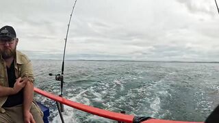 2 дня и 1 ночь морская рыбалка в Таиланде deep sea с электрокатушками и приключениями под дождем