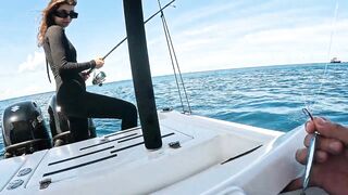 Каранкс на 24 г стик морская рыбалка на Пхукете и сашими своими руками прямо в лодке