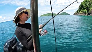 Каранкс на 24 г стик морская рыбалка на Пхукете и сашими своими руками прямо в лодке