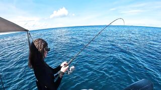 Каранкс на 24 г стик морская рыбалка на Пхукете и сашими своими руками прямо в лодке