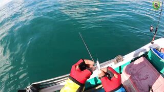 Морской джиг у островка Hon Lao рядом с Mui Ne рыба клюет почти без пауз эмоции зашкаливают