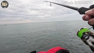 Rock fishing в Mũi Né береговая рыбалка по скалам на Ashino SuperFrog и плетню PE