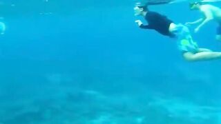 Amazing View Guesthouse Thoddoo романтический ужин после рыбалки на bikini beach и свежие фрукты