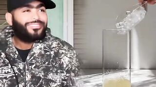 Подождите развязку, поклевка под конец ролика меняет всю рыбалку за одну секунду