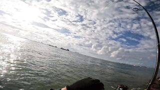 Talakitok Sa Umaga ультралайт рыбалка в Cebu по утреннему морскому хищнику на тонкие снасти