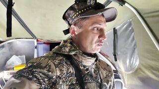 Рыбалка с ночёвкой на Днепре - прокачанная лодка, уха под луной и байки у костра