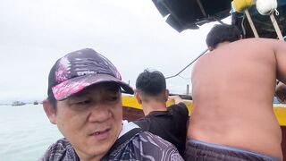 Штормовой выход в море Phan Thiet морская рыбалка в океане для смелых вьетнамских гостей