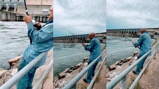 Рыбалка с моим героем совместный выезд к воде и первый общий трофей