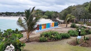 Guardalavaca пляжный променад Кубы прогулка по берегу и мысли о рыбалке