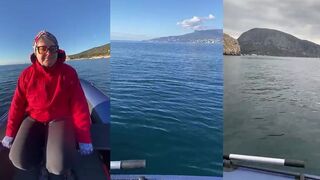 Крым, Гурзуф - рыбалка на Чёрном море осенью 2025 тихий причал и мягкая волна