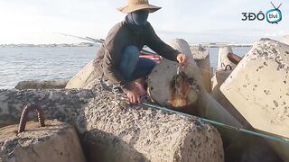 Морская рыбалка у входа в порт Phan Thiet сильное течение и активная рыба